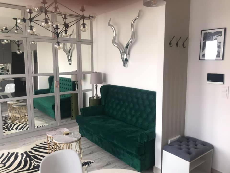 Luxury Wola Apartament ワルシャワ エクステリア 写真